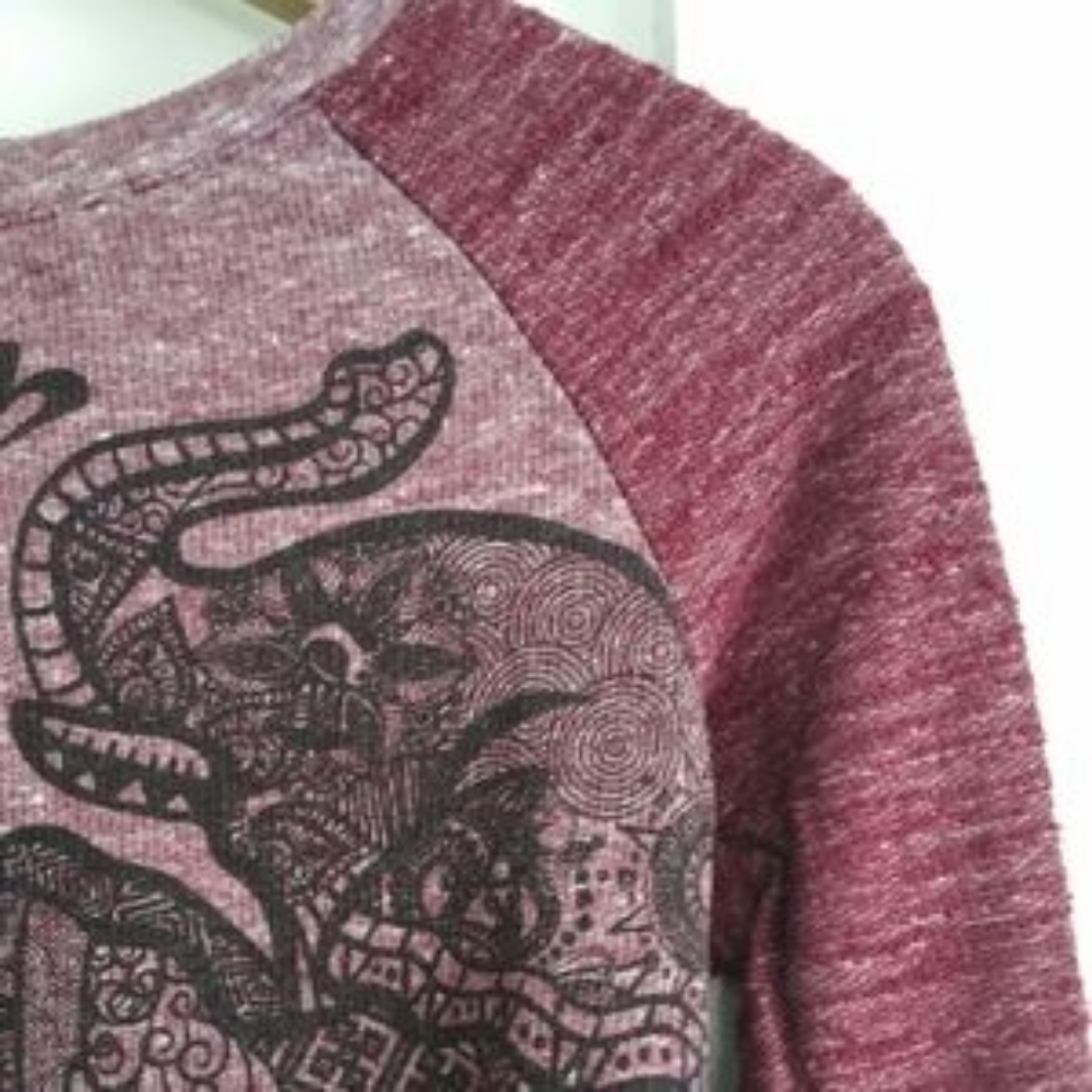 Hybrid Brand Sweater xs